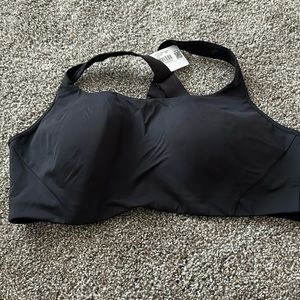 Lululemon sports bra.